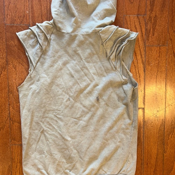 Green Twenty one shirt with hoodie size s $14 - Picture 2 of 2